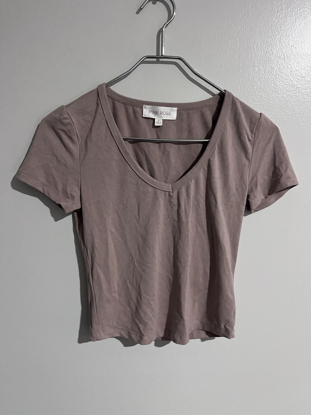 PINK ROSE T-Shirt Womens S Pink V-Neck Rayon Spandex Jersey Basic Short Sleeve